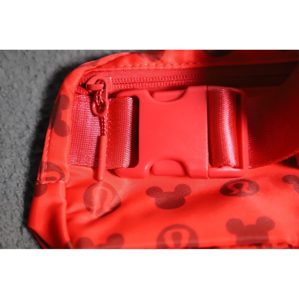 Lululemon x Disney Mickey Mouse Red Everywhere Belt Bag Fanny Pack NWT Rare - Picture 10 of 12
